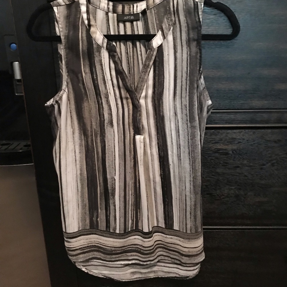 Sleeveless top